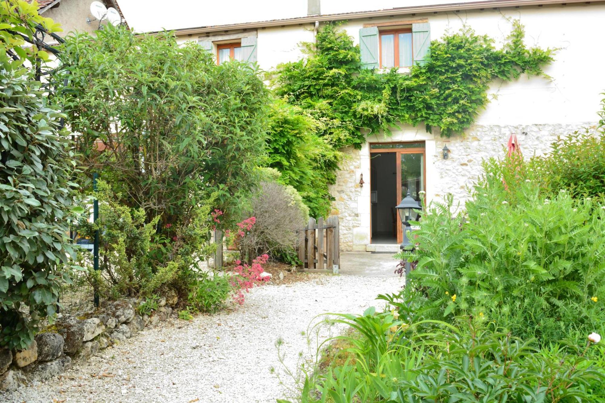 Gites Le Clos Du Verger Maurens  Eksteriør billede